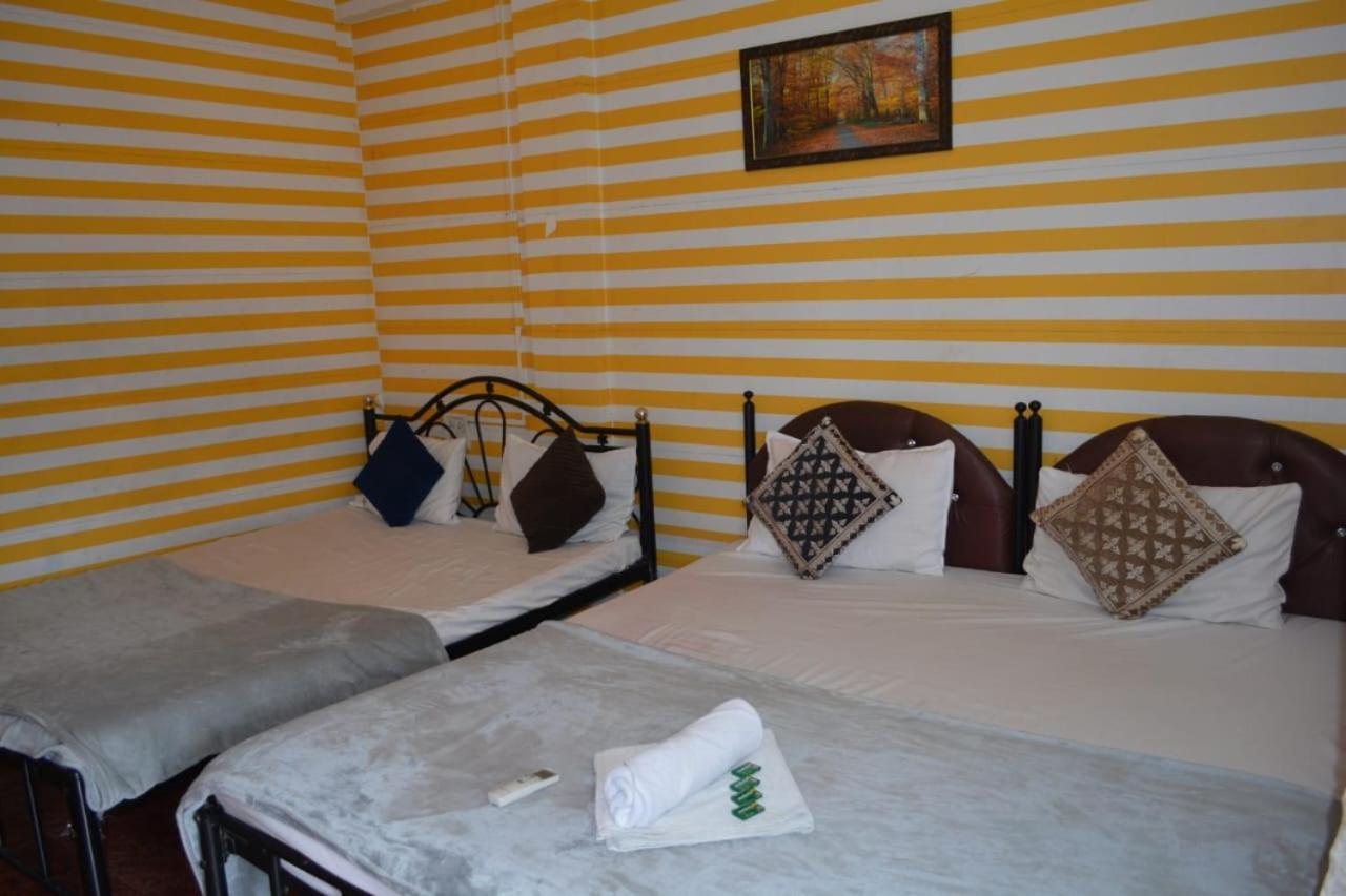 Esther Guest House Calangute Ngoại thất bức ảnh