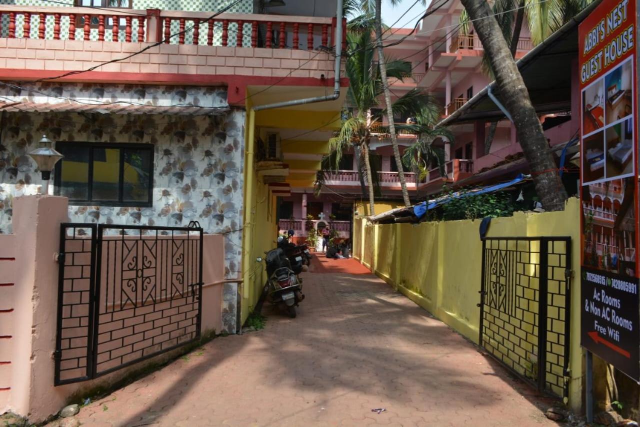 Esther Guest House Calangute Ngoại thất bức ảnh